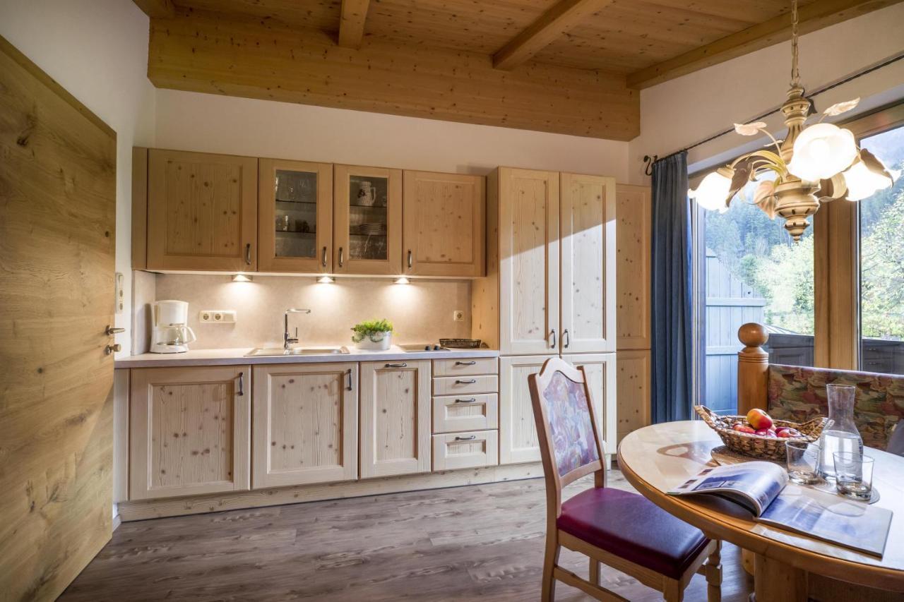 Alpenresidenz Unterrainer Apartment Ellmau Ruang foto