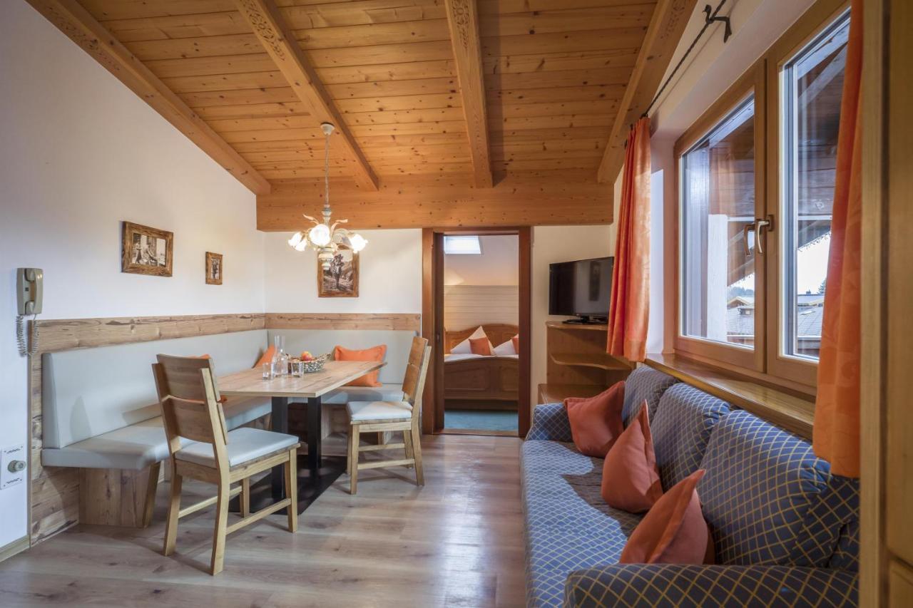 Alpenresidenz Unterrainer Apartment Ellmau Ruang foto