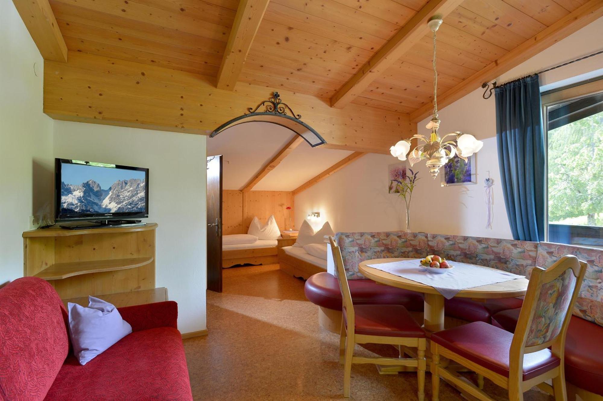 Alpenresidenz Unterrainer Apartment Ellmau Ruang foto
